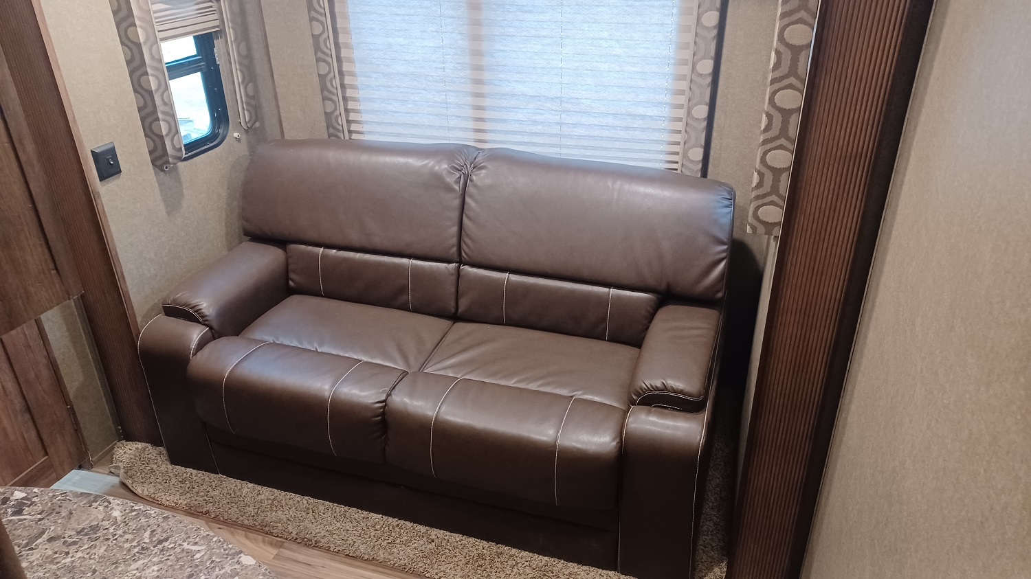 Avalanche 365MB bunkroom